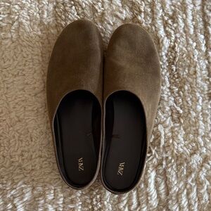 Zara Olive Suede Slip-On Loafers